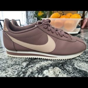 Nike Cortez Sneakers